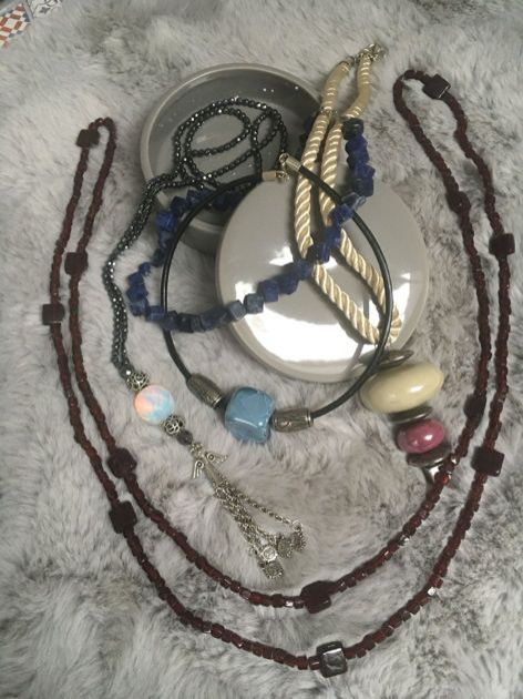 Pokaż produkty w kategorii Naszyjniki Obrazek dla kategorii Naszyjniki